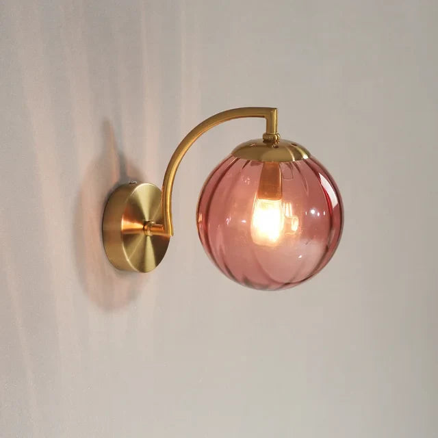 LuminaNordic | Élégante Applique Murale Design LED en Verre pour Chambre 0